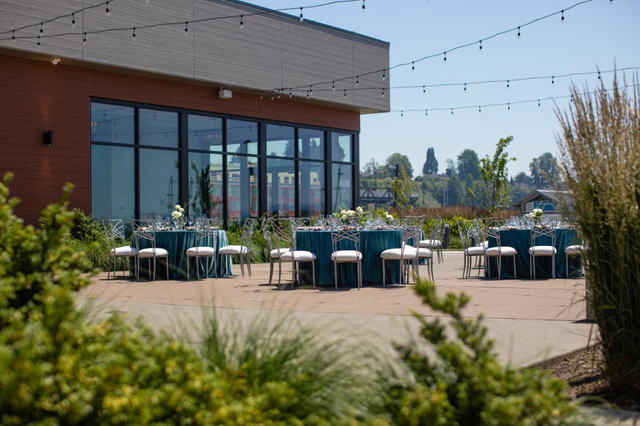 Hotel Indigo Seattle Everett Waterfront Place By Ihg Екстериор снимка