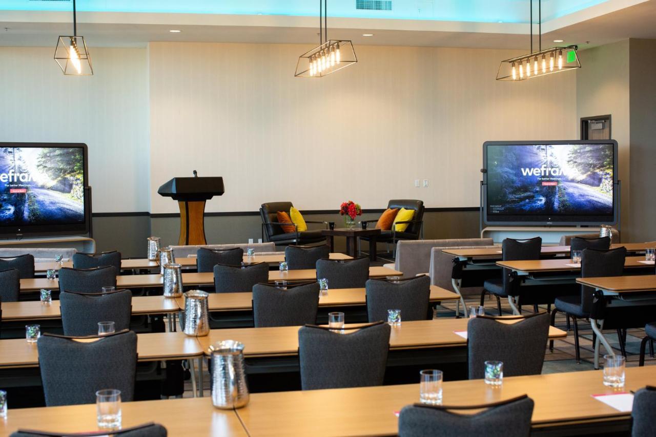 Hotel Indigo Seattle Everett Waterfront Place By Ihg Екстериор снимка