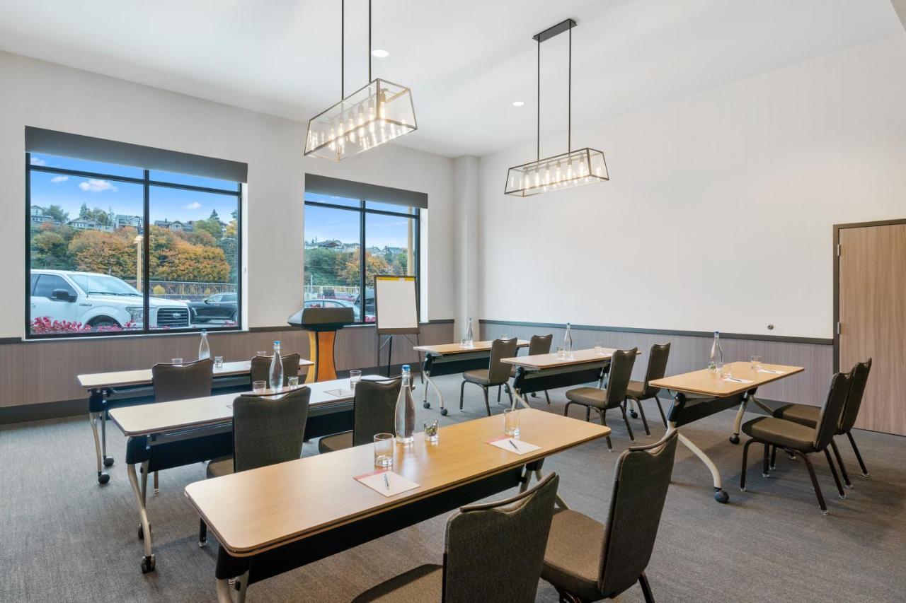Hotel Indigo Seattle Everett Waterfront Place By Ihg Екстериор снимка